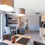 Mueritzpalais Szálloda 4*